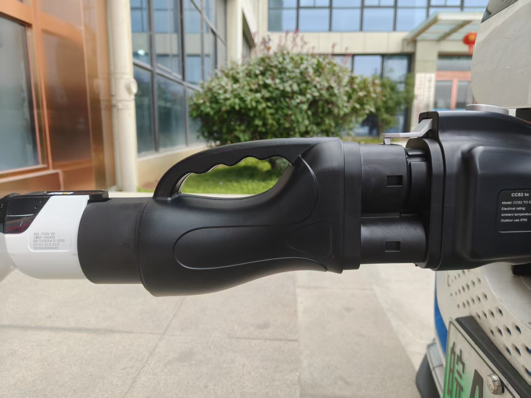 New Design GBT to CCS2 EV Charging Adapter | 1000V 300A DC