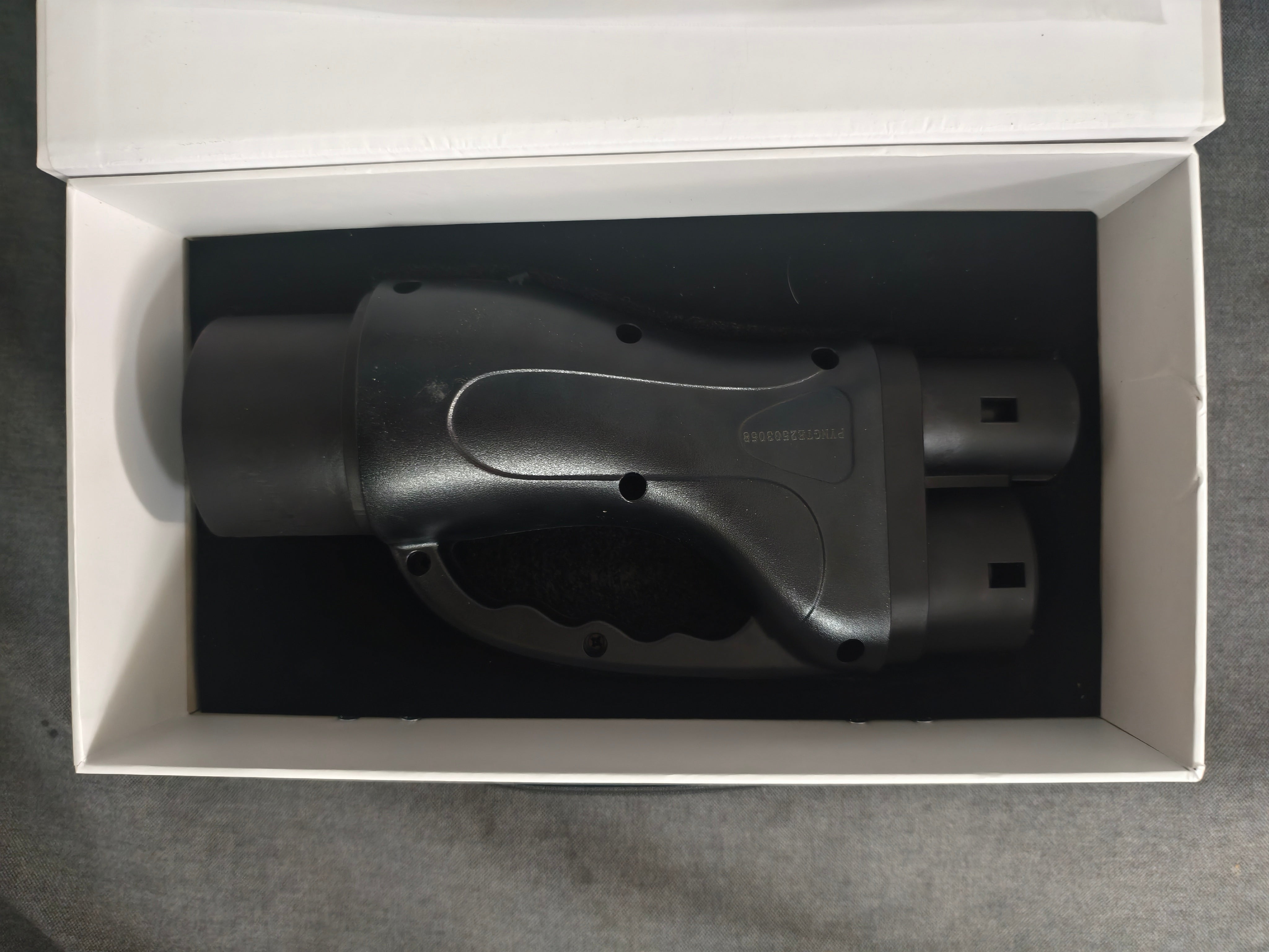 New Design GBT to CCS2 EV Charging Adapter | 1000V 300A DC
