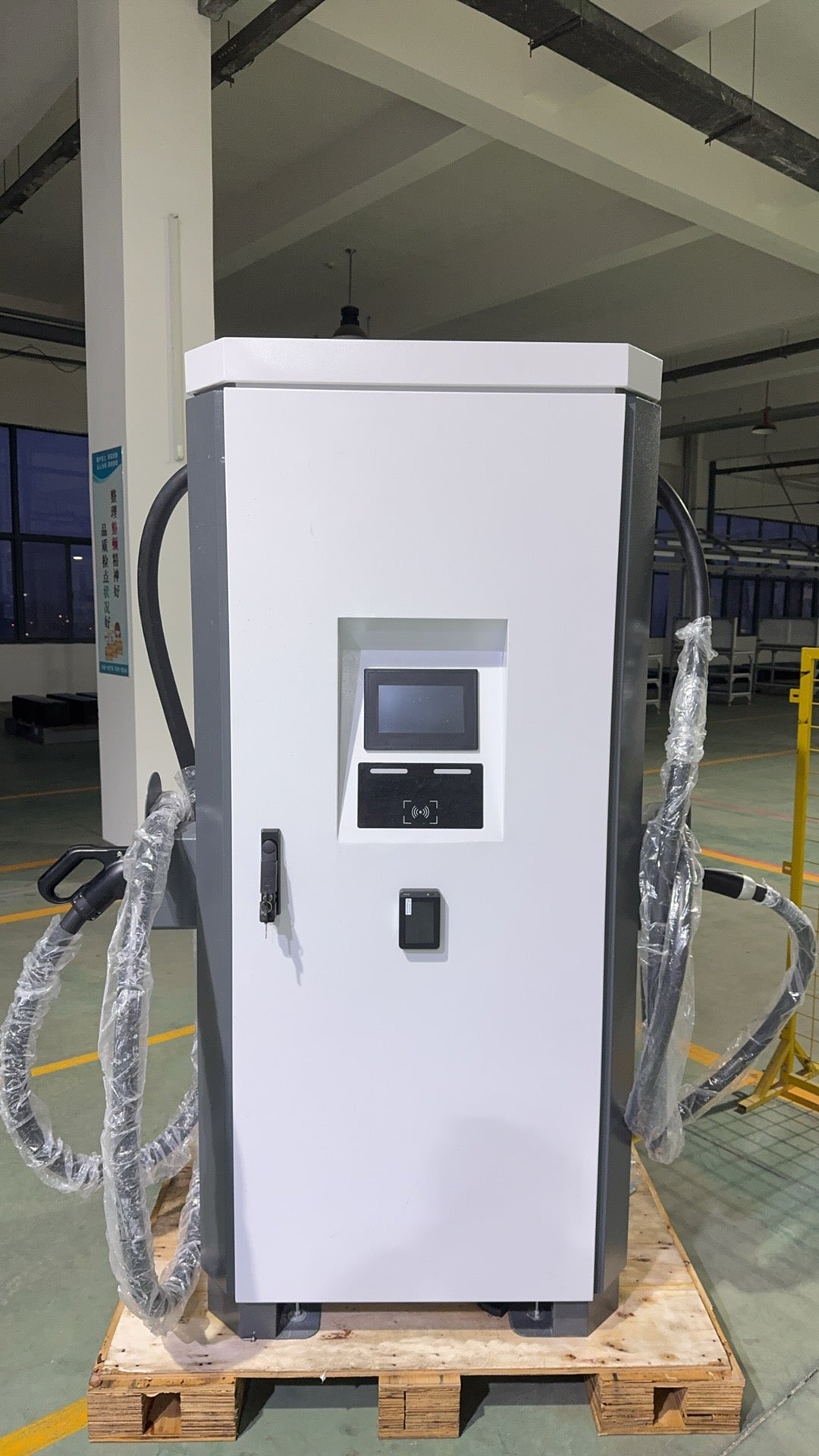 60kW~350kW CCS1/CCS2 Commercial ETL FCC Certification DC Fast Charging EV Car Charger