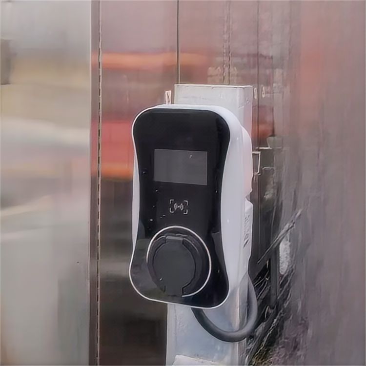 Portable Home Fast EV Charger | 7.4KW/22KW | Tuya App Control