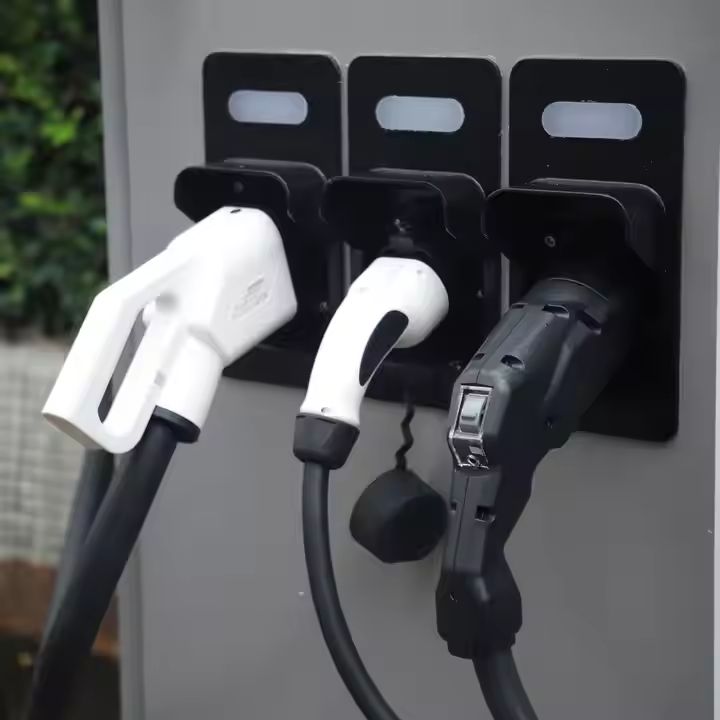 ODM 160kW 240kW 3Guns 4Guns GBT+CCS1+CCS2+CHAdeMO Fast DC EV Charger Station All EV Car