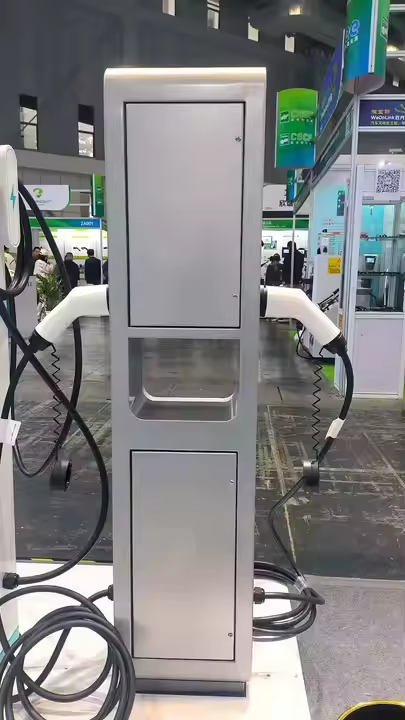 Dual Gun Floor Stand EV Charging Station | 2x7KW, 2x11KW, 2x22KW | OCPP Compliant