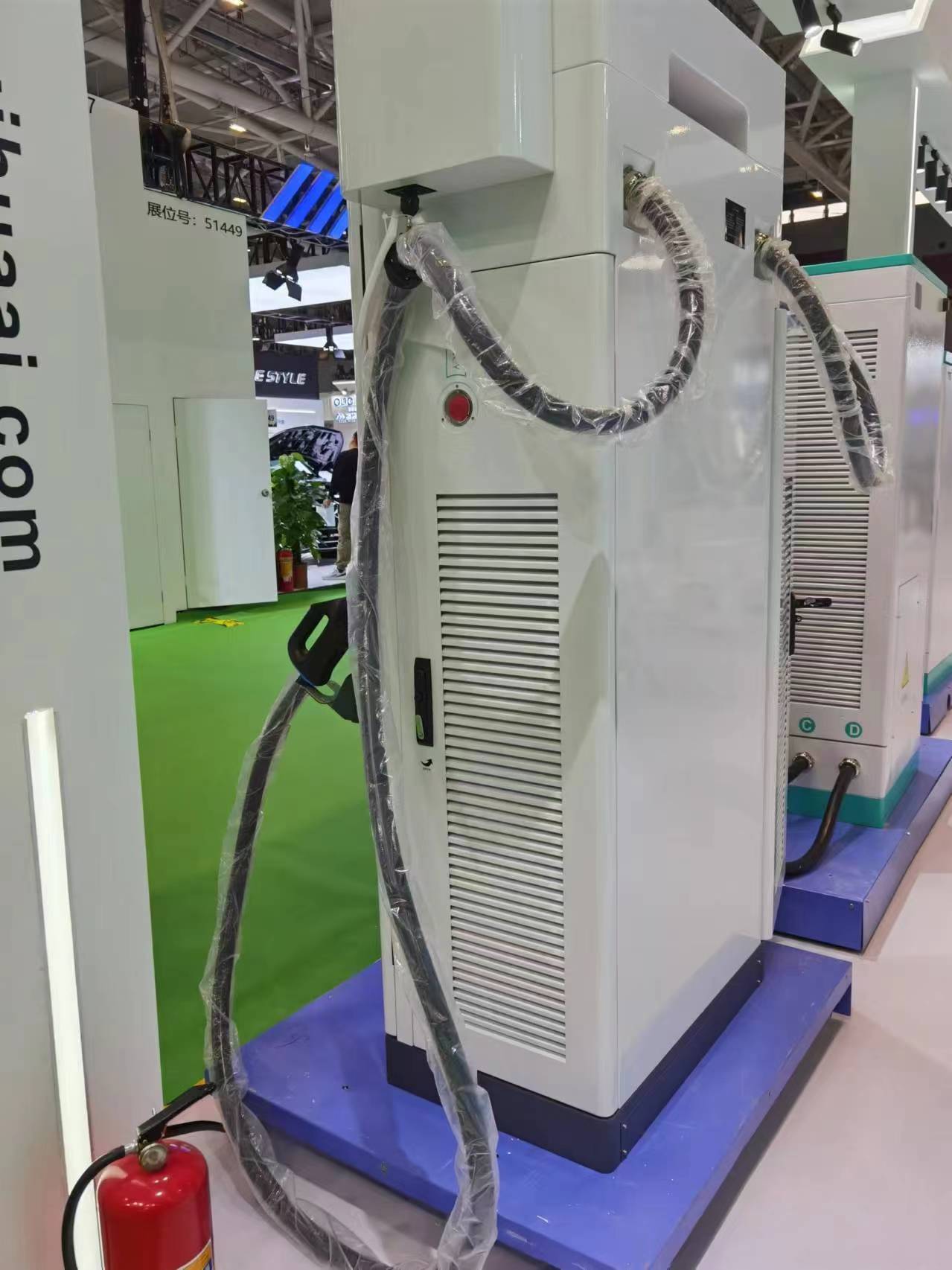 OEM ODM 60-160KW Fast Charger DC EV Charging Station